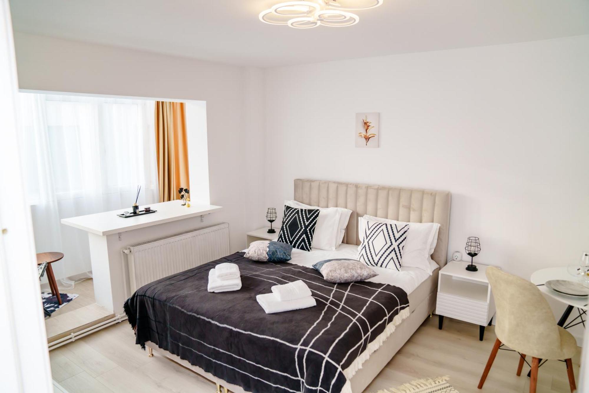 Apartamento Studio Lounge Craiova Exterior foto